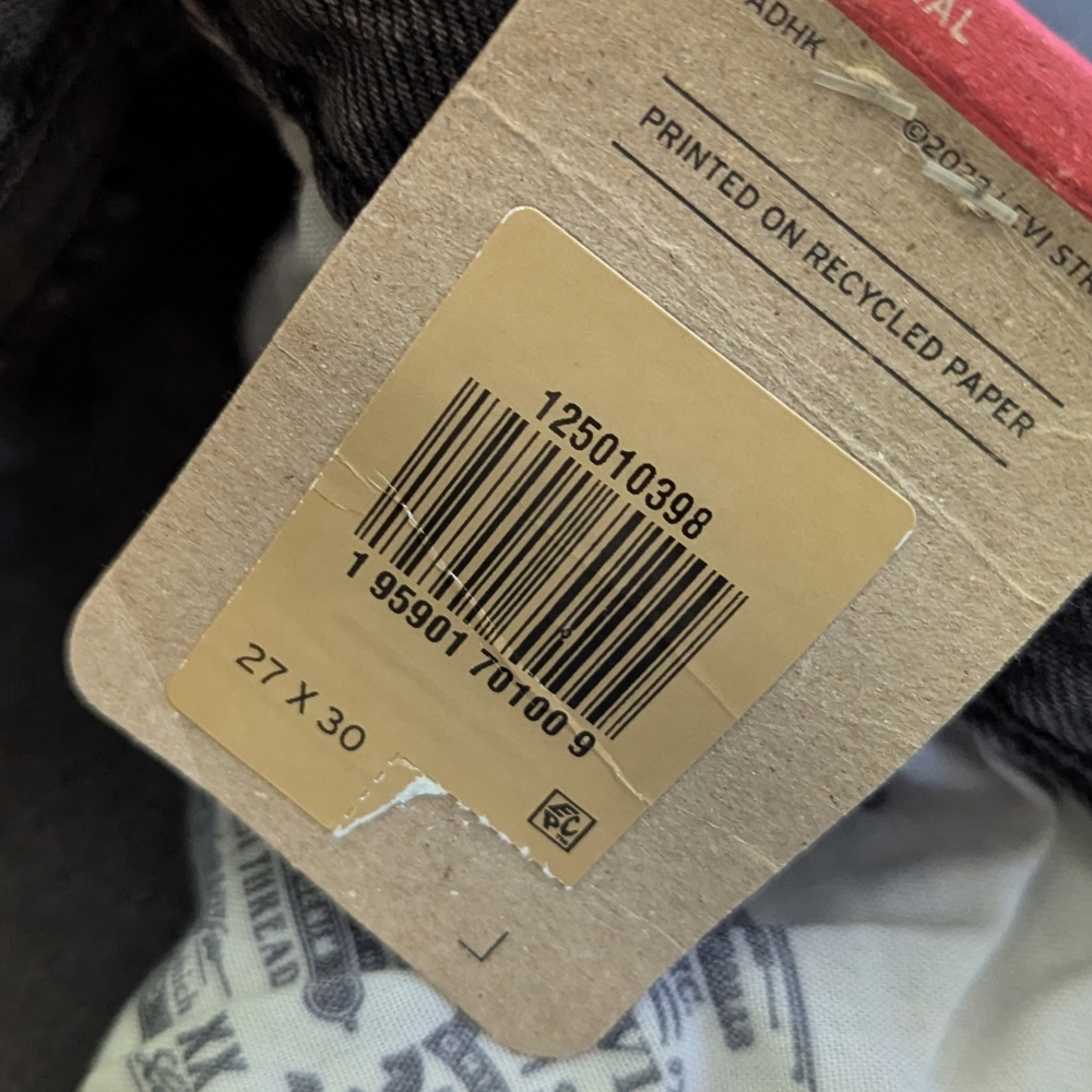 NWT Levi's 501 Original 100% Cotton Washed Black Jean Size 27 x 30 - Picture 5 of 6